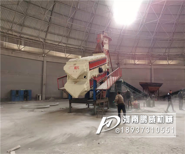 機(jī)制砂不堵網(wǎng)沸騰篩分機(jī)