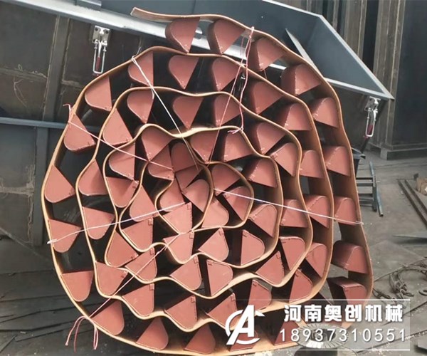 斗提機料斗安裝角度及料斗與鏈條安裝